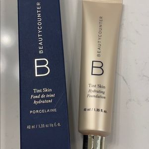 Beautycounter Porcelaine Tint Skin Foundation!